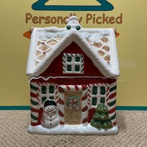 Maxcera Christmas House Canister